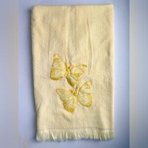 Vintage 70s Retro Kitschy Dundee Yellow Butterfly Bath/Hand Towel 23x38 Fringe